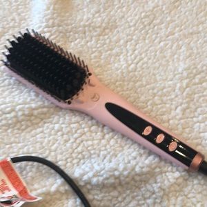 Lange straightening brush